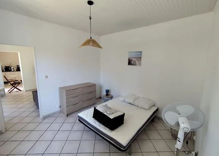 Maison 8 Couchages Lägenhet