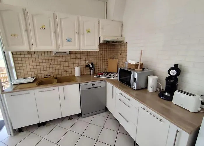 Maison 8 Couchages Апартаменты *